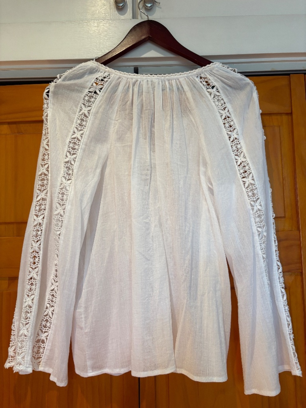 Mod Goddess 100% Cotton White Boho Embroidered Blouse Size Medium Gauze - Picture 2 of 10